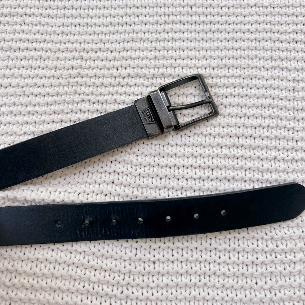 Levi's Men's 1-1/2” Wide Reversible Cut Edge Leather Belt Brown/Black